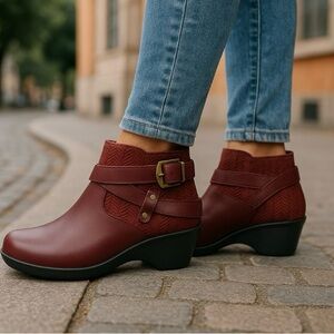 *New Alegria by PG Lite Eva Ankle Booties Womens Size 38 Burgundy Comfort Rogue